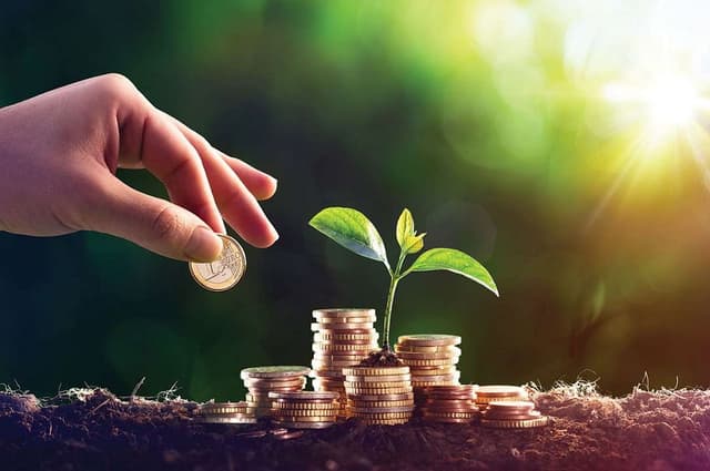بهترین سرمایه گذاری با ۲۰۰ میلیون تومان در سال 1404 چیست؟